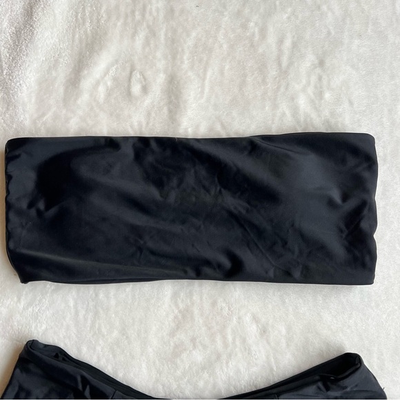 Zaful High Cut Bandeau Swim Set - Picture 4 of 10